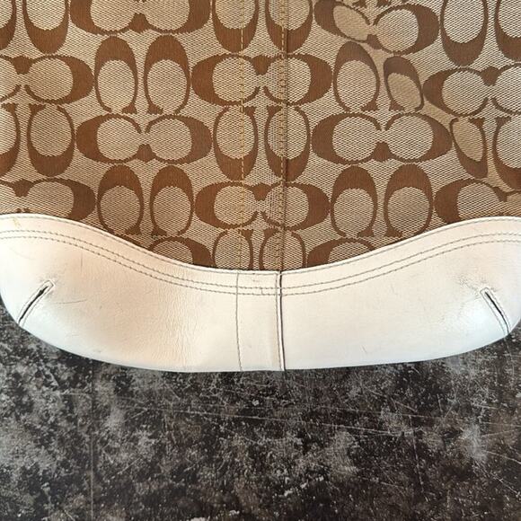 Coach White/Tan Signature Jacquard and Leather Shoulder Bag Style 3574 11x11 - Picture 6 of 6